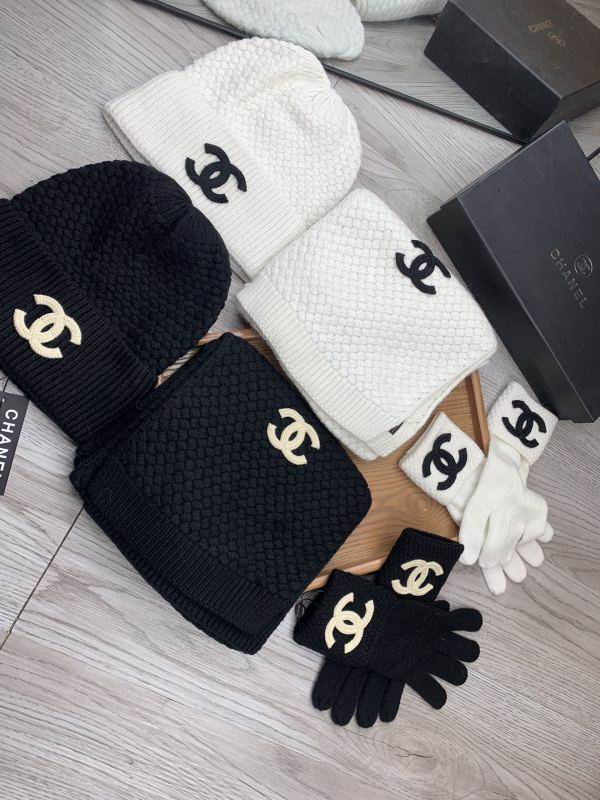 Chanel Scarf Hat Gloves hm15